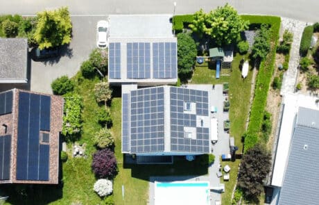 Solaranlage_Schraeg Steildach Mandach - ENPRO Energiearchitekten AG Brugg Aargau