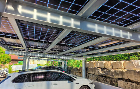 Solarcarport mit bifazialen Solarmodulen ENPRO Energiearchitekten AG Brugg Aargau